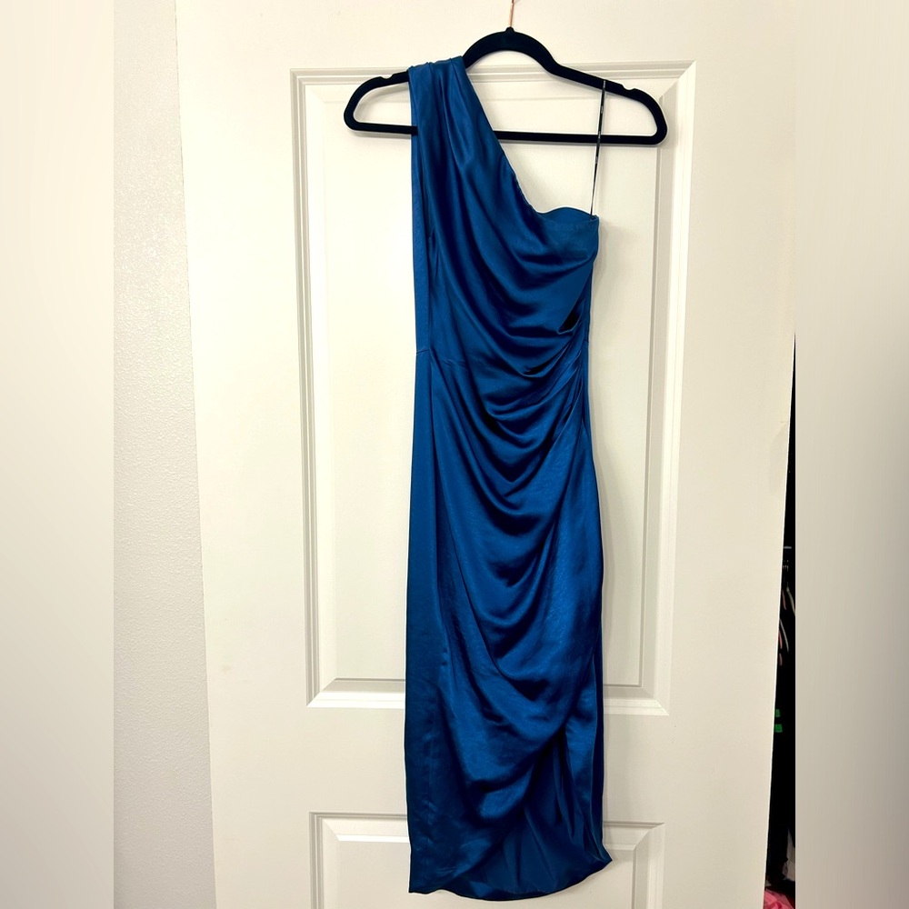 Elliatt Cassini Satin One-Shoulder Dress Navy Size XS